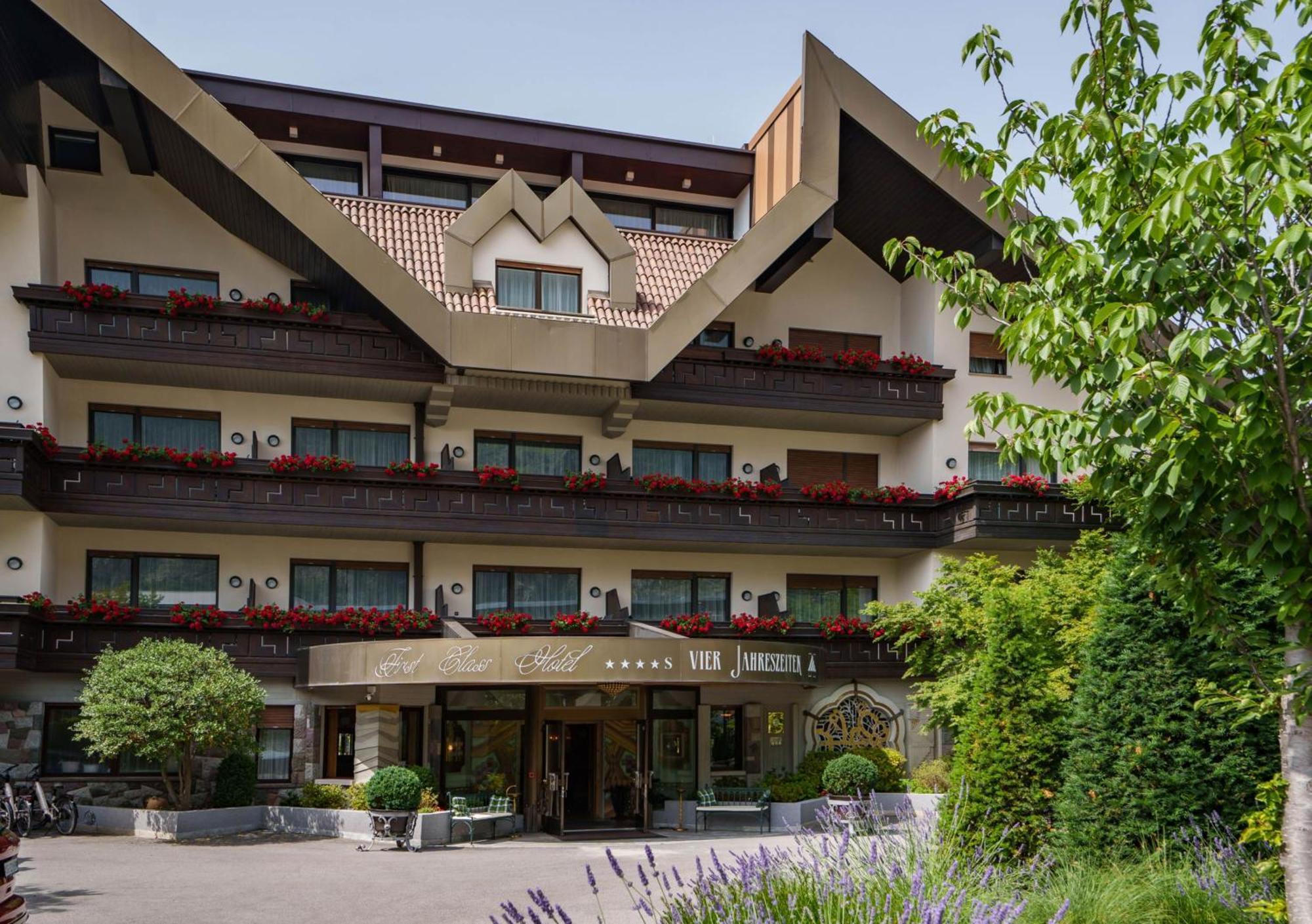 Hotel Vier Jahreszeiten Silandro Exteriér fotografie