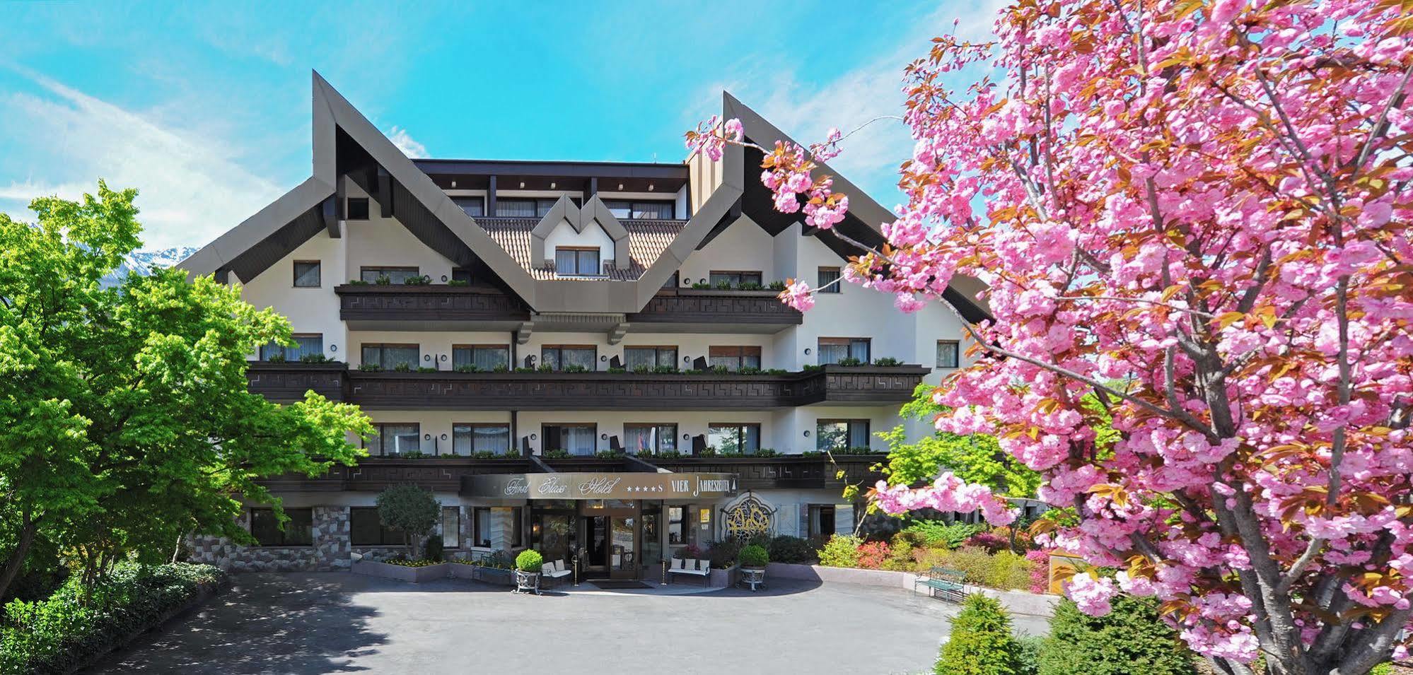 Hotel Vier Jahreszeiten Silandro Exteriér fotografie